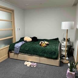 거주지 리뷰 첫번째 이미지